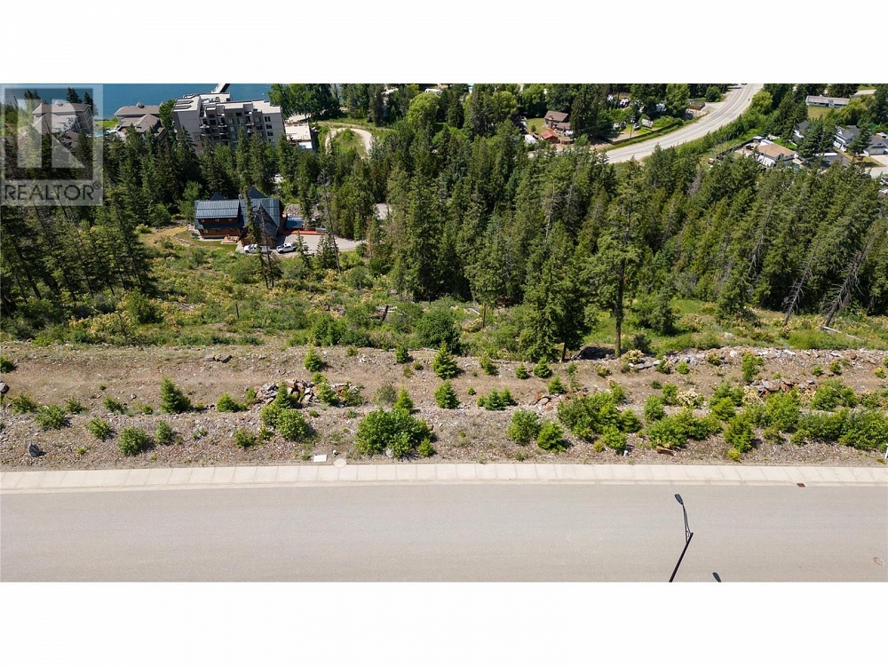 262 Bayview Drive Sicamous Photo 2